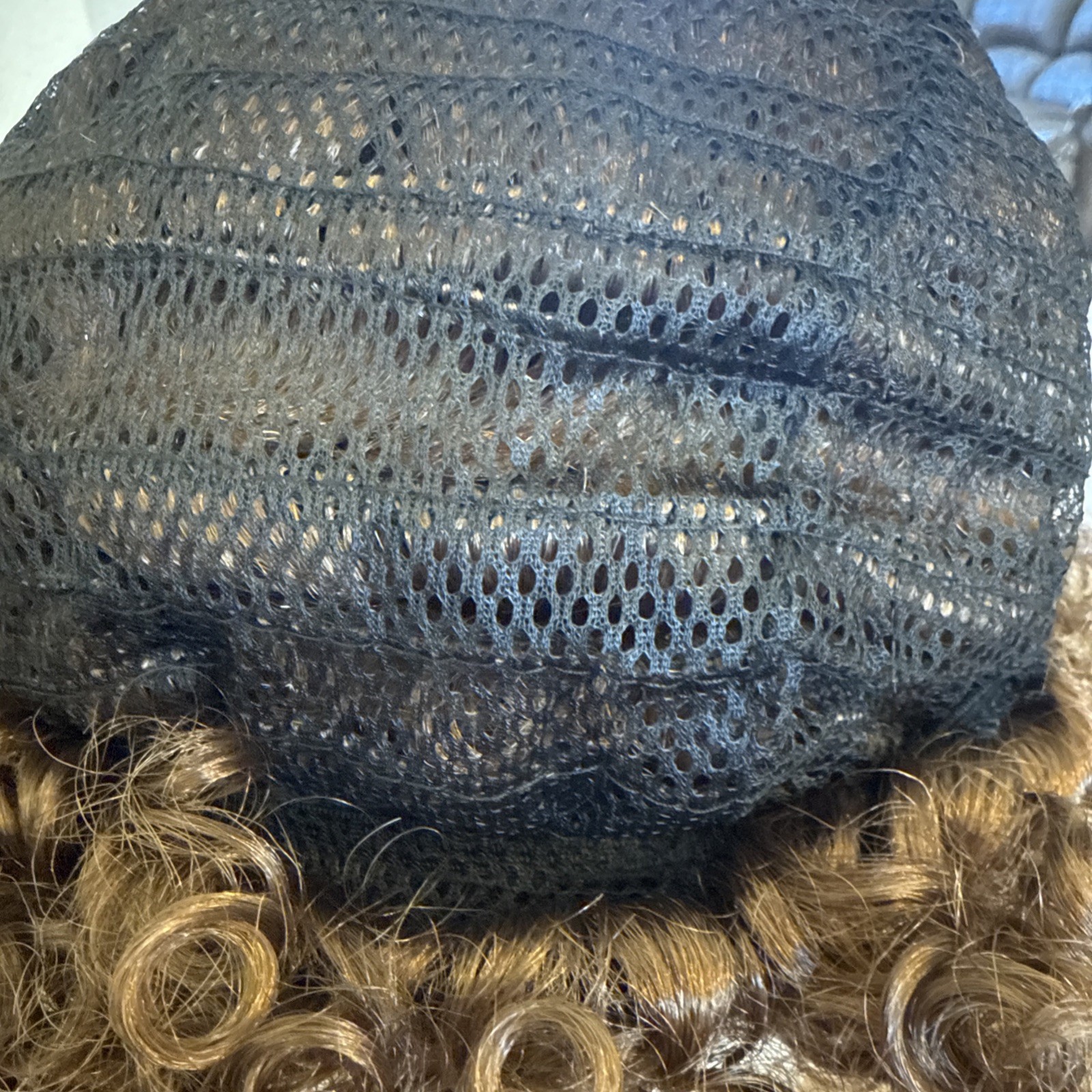 Kinky Curly Short Cap Wig Lace Cap Natural Light Brown Synthetic 80