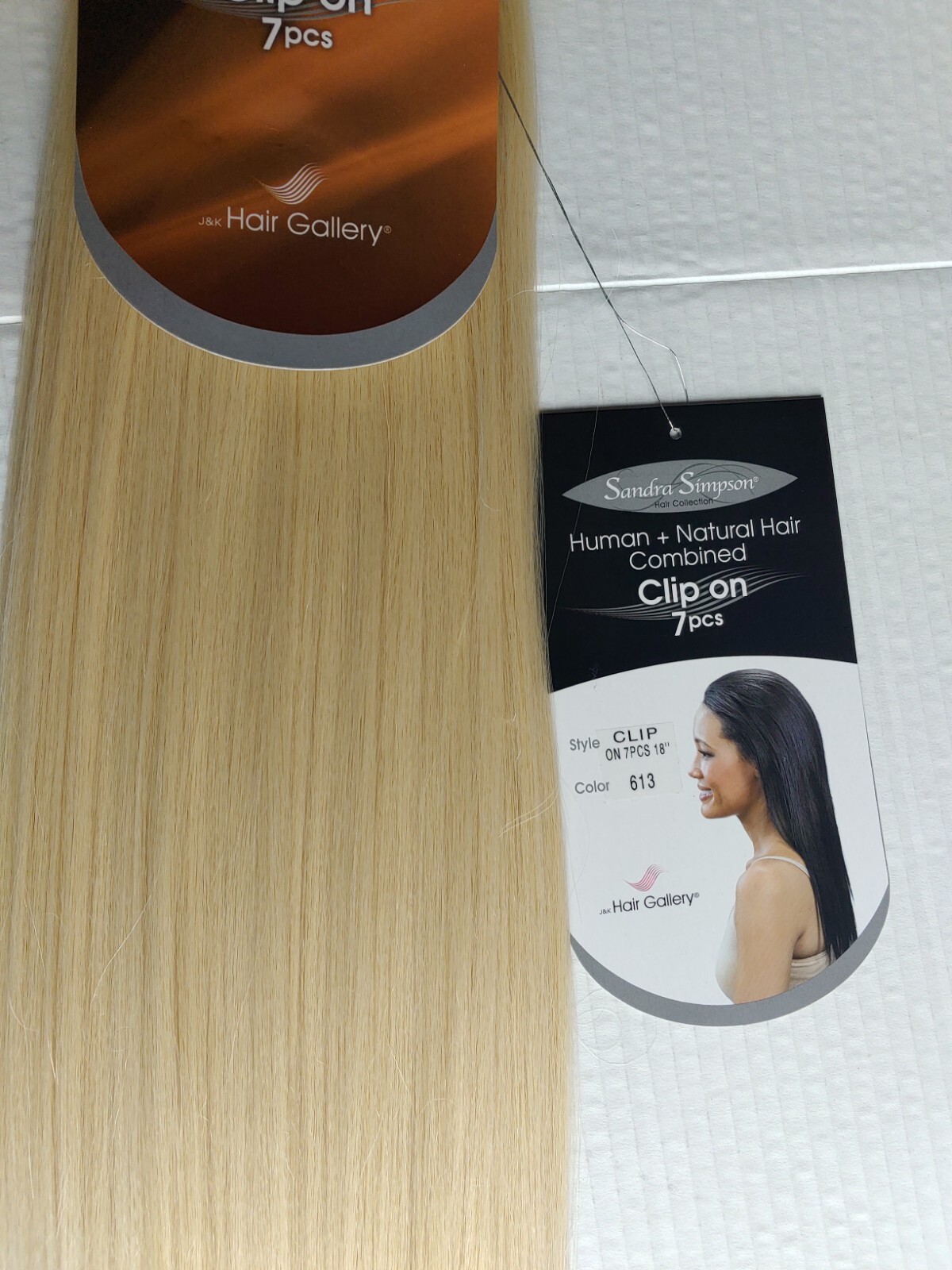 18″ Clip-on hair extensions Light Blonde #613 Easy to style Yourself