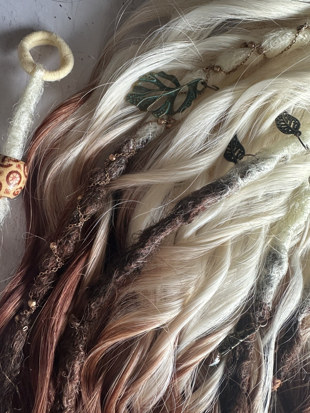 Dreadlocks Boho Curls DE 60 pieces – 120 ends + free elastic band decoration