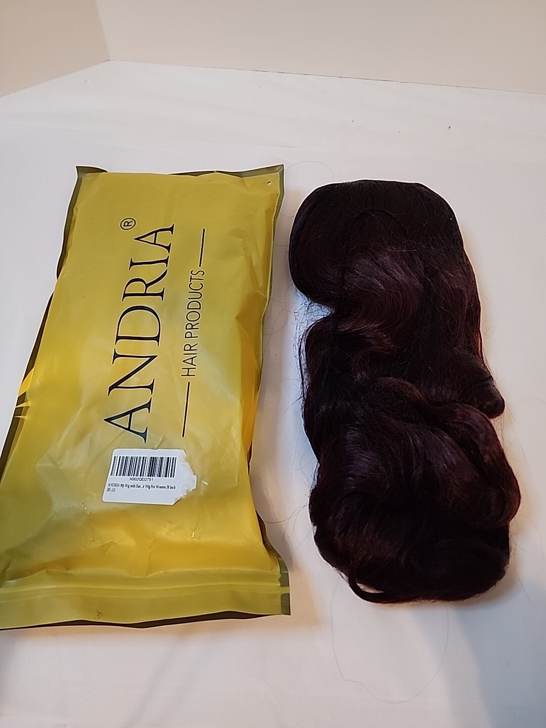 ANDRIA Women’s 26″ Wavy Wig w/Bangs Synthetic Heat Resist Ombre Burgundy Red NWT
