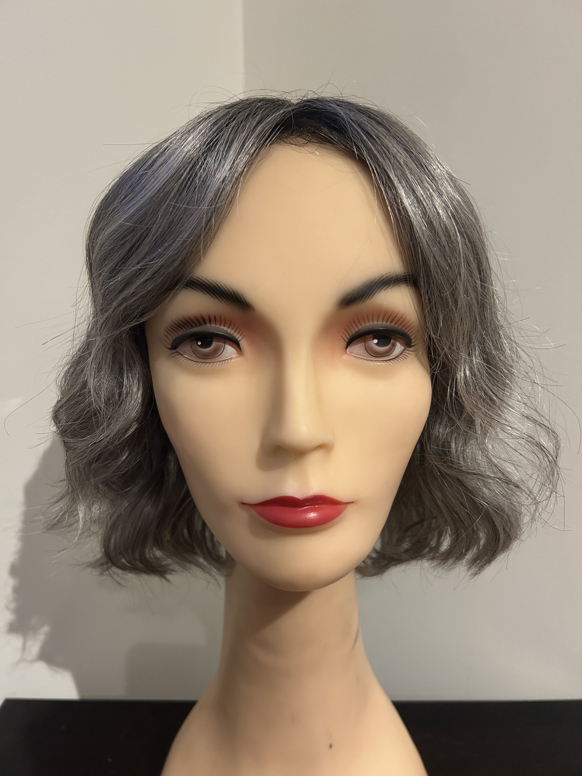 Jon Renau January Synthetic Wavy Bob Wig – Storm – Excellent