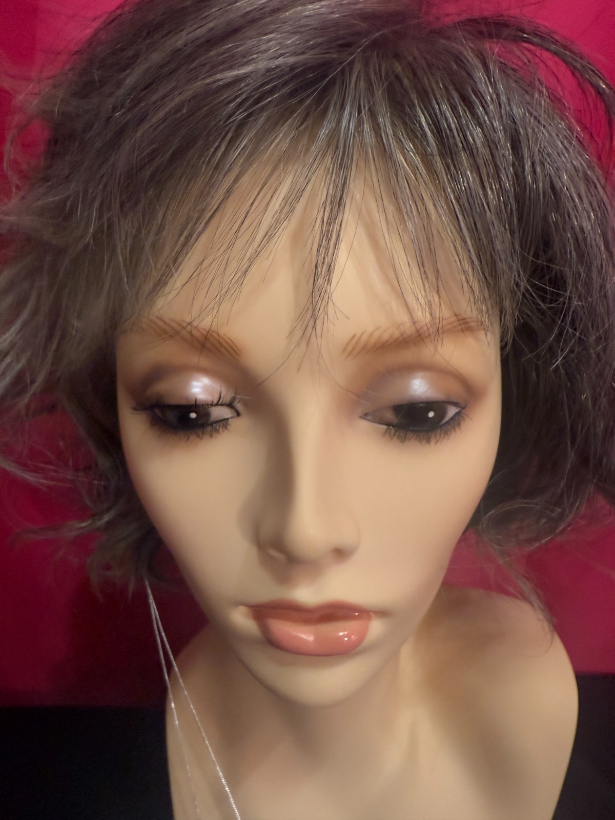 Hairdo Wig “Sweetly Waved” Sugar and Charcoal
