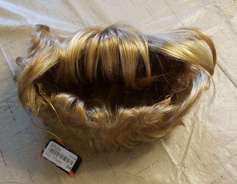 BOBBI BOSS WIG MIDWAY NON FLAMMABLE JAPANESE ORIGIN INDONESIA SASSIE BLONDE WIG