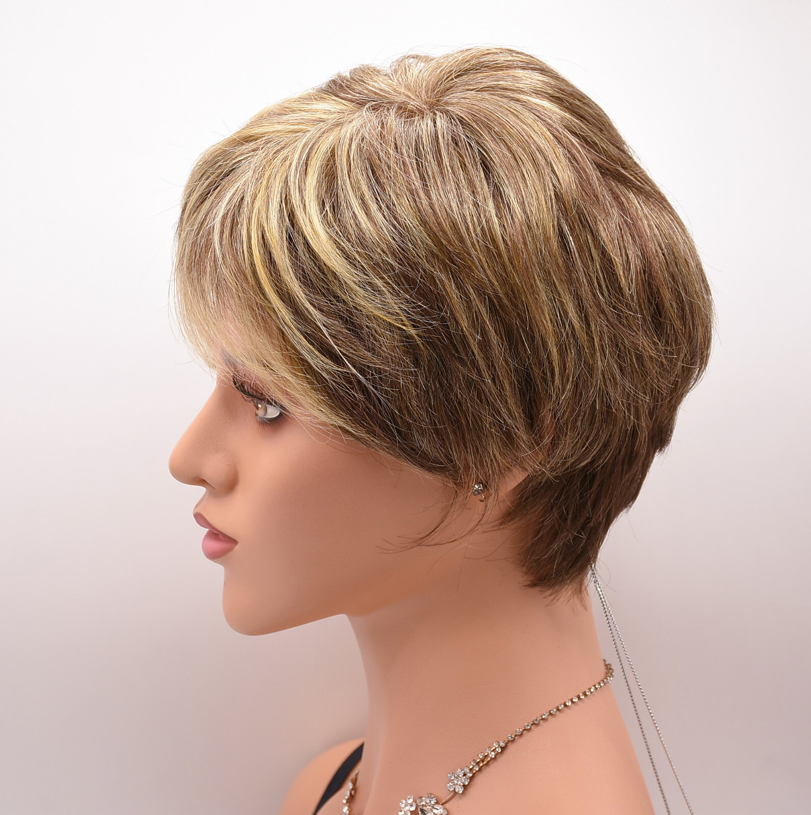 CRUSHING ON CASUAL ELITE Wig by RAQUEL WELCH, R11S+ CLEARANCE HandTied + Lace Ft