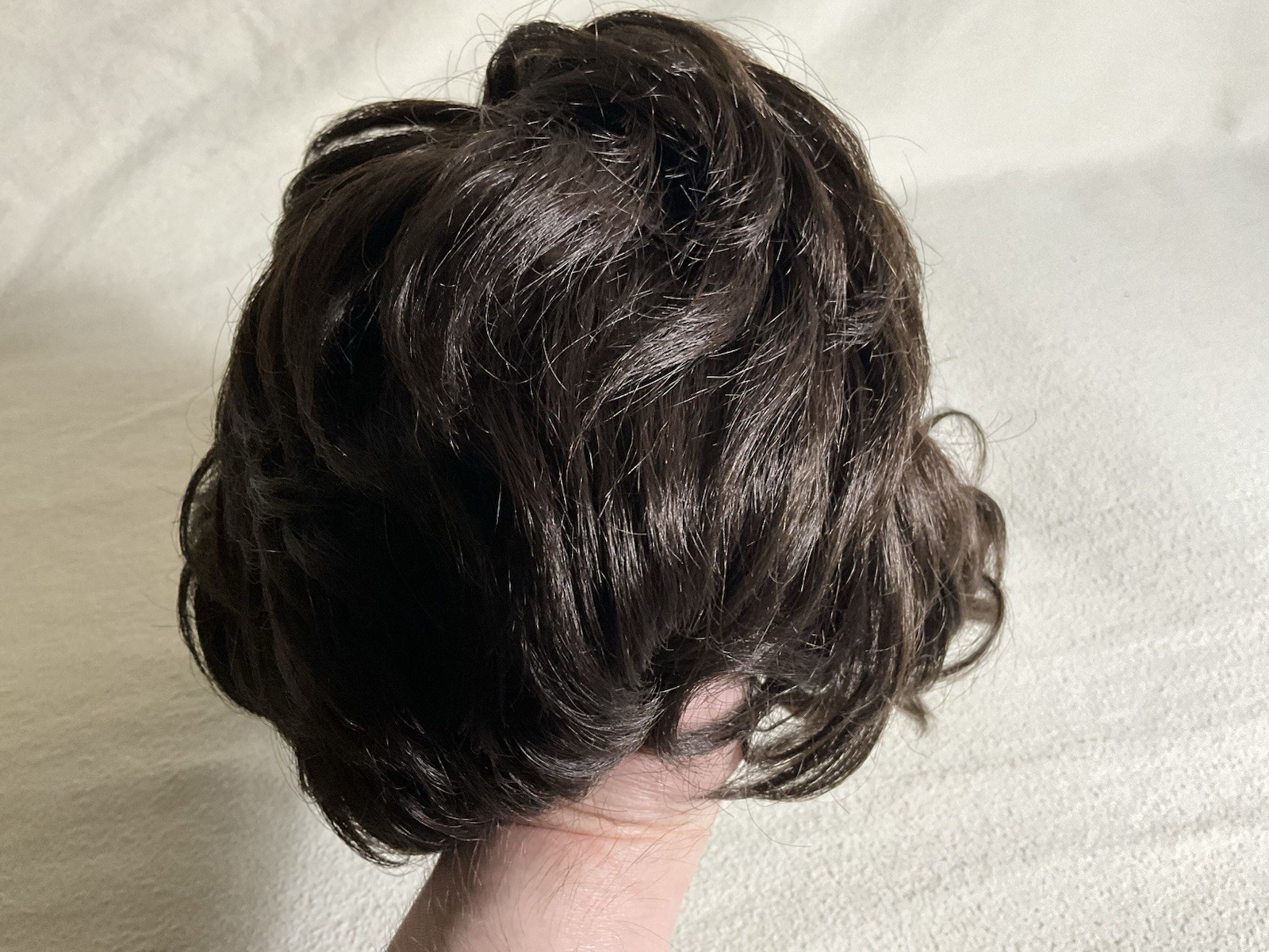Vintage Elura Dark Brown Wig Short Curly Bouffant Modacrylic USA, Made In Korea