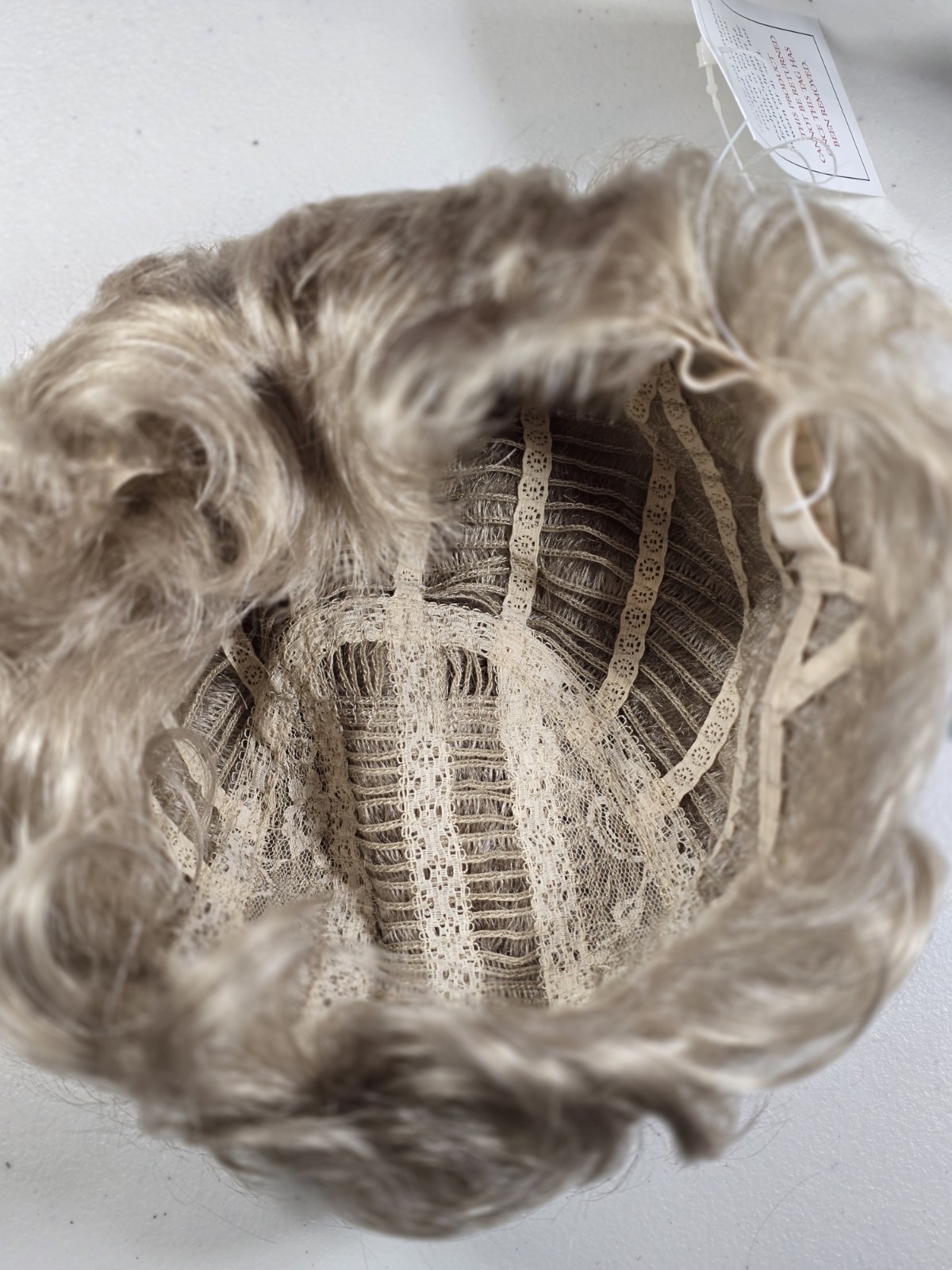 Paula Young A2094 24A Celebrity Short Wig Blonde Layered NEW