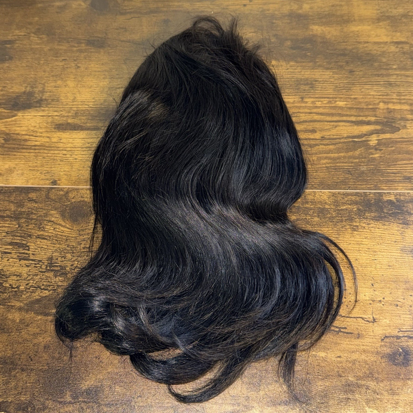 NEW – Top Quality – 16″ -Smooth Wavy Under Curl – Lace Front Wig – Black