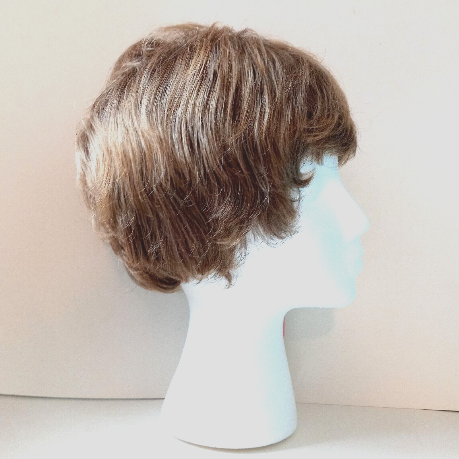 N J Creation Paris PORTO Wig Pixie Short Curly Ash Blonde Sunkissed Bangs NEW
