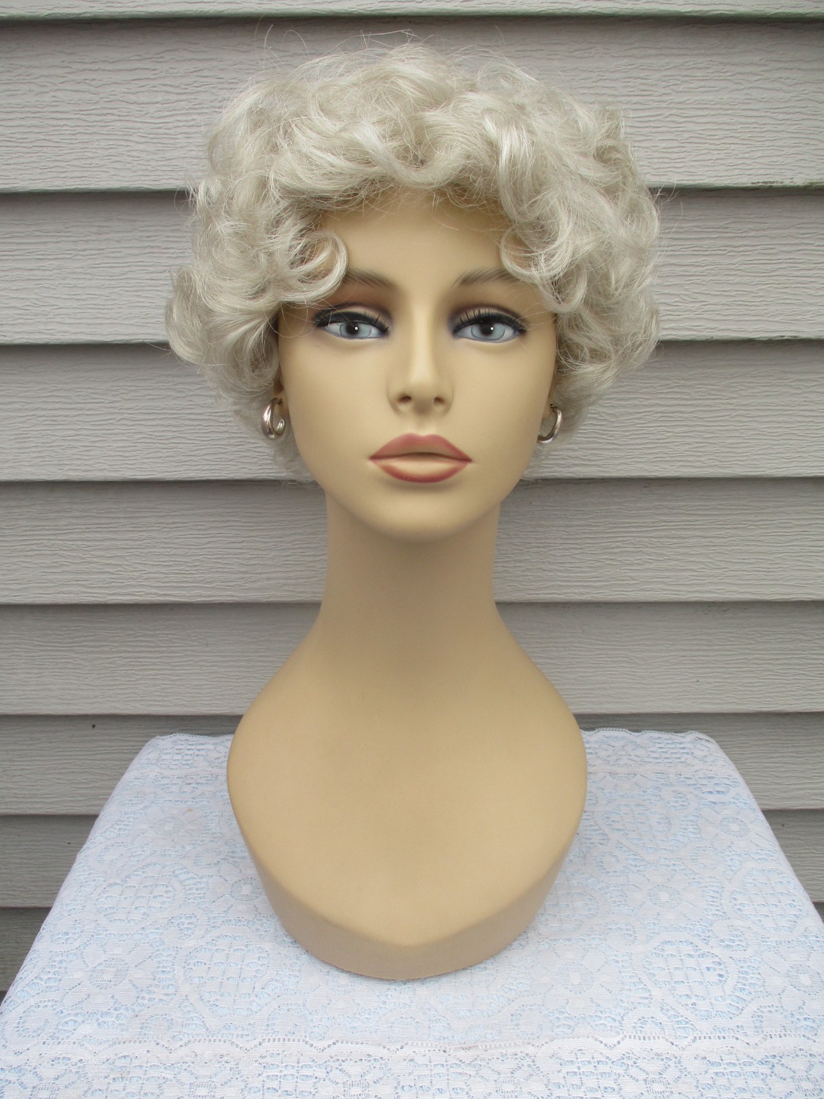 Tony of Beverly ? MYSTERY WIG PLATINUM BLONDE Shade Hand Tied ? VINTAGE