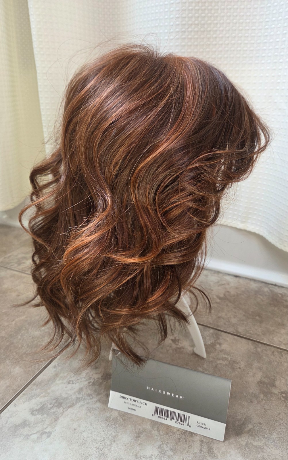 NWT Raquel Welch Director’s Pick Wig Petite/Average RL32/31 Cinnabar Lace Front