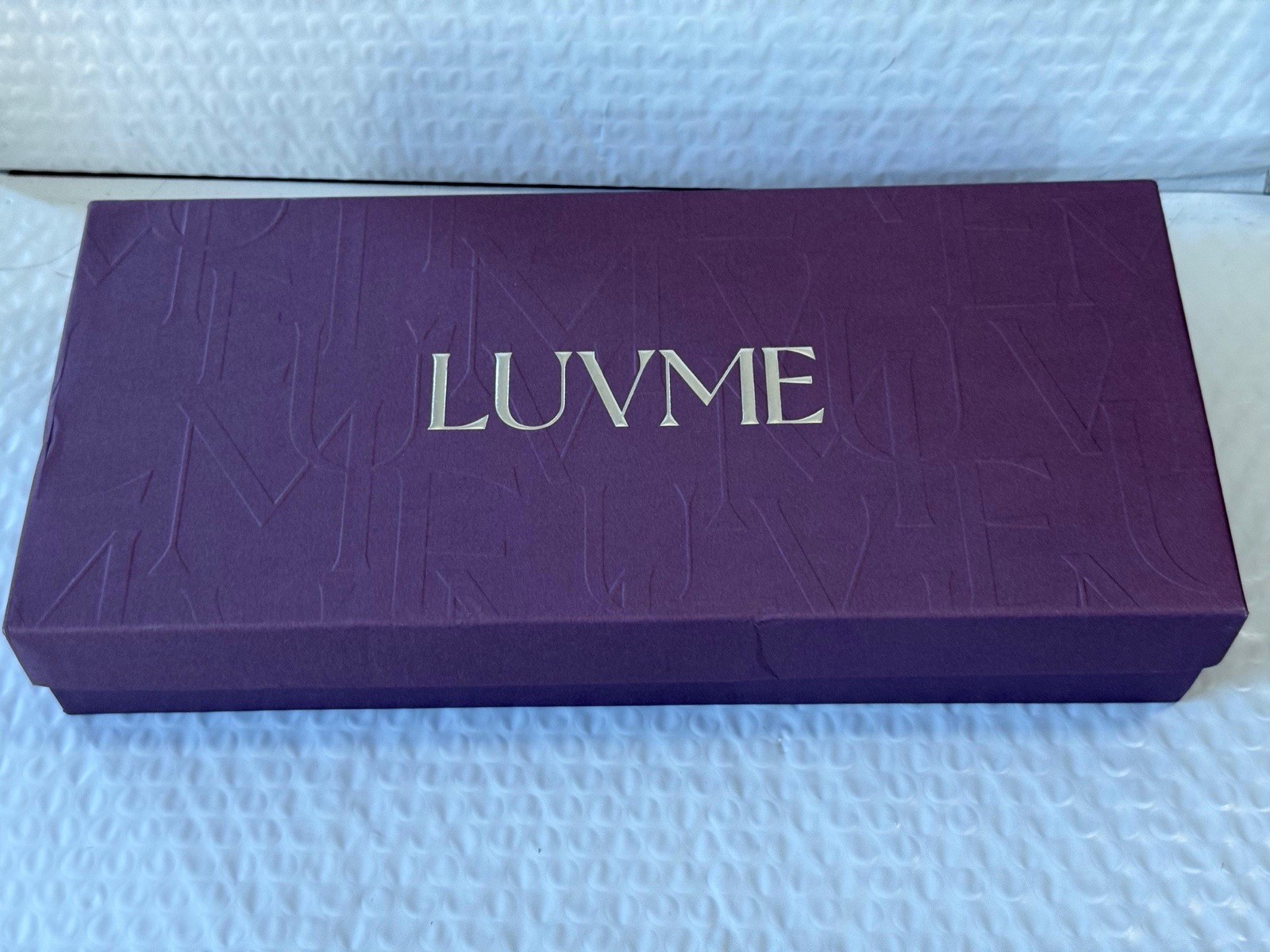Luvme Human Hair Wig ALL DAY COMFORT WIG Curly Hair ￼ New In Box!