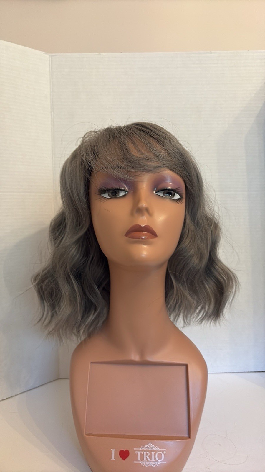 Silky Ash Silver Gray Silver Wig Beach Wave Bob Lob New Convertible Bangs