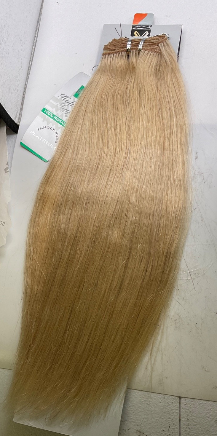 Bobbi Boss Soft Silky Straight 100% Human Hair Item: SSW 14L Color: 16/22