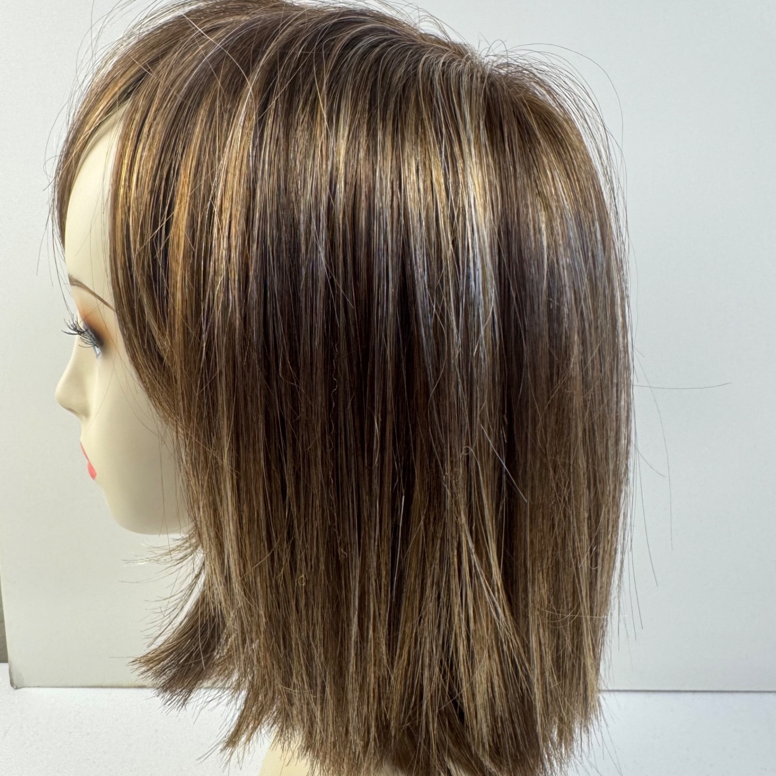 Estetica Ellis Wig Lace Front Mono Caramel Kiss Mono Part Blunt Bob Highlighted