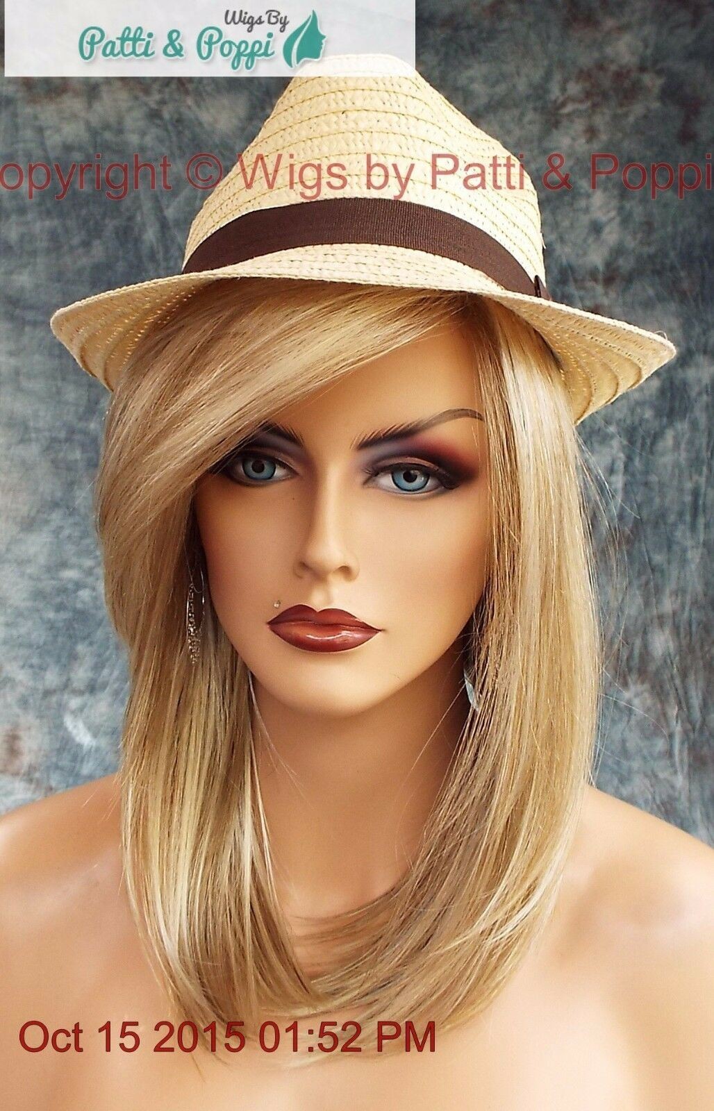 “LAINE” RENE OF PARIS WIG *CREAMY TOFFEE* SLINKY HOT MEDIUM BOB SIDE BANGS 524