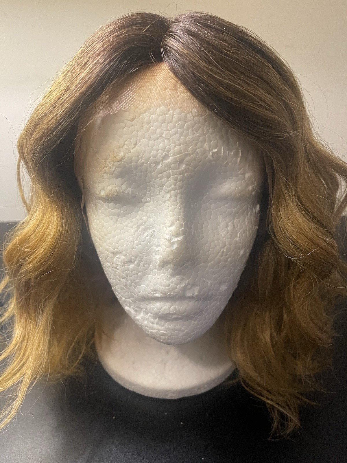 Newborn Free Lace Front Wig: DYX4/Gold | Natural looking LaceFront, Ready 2 Wear
