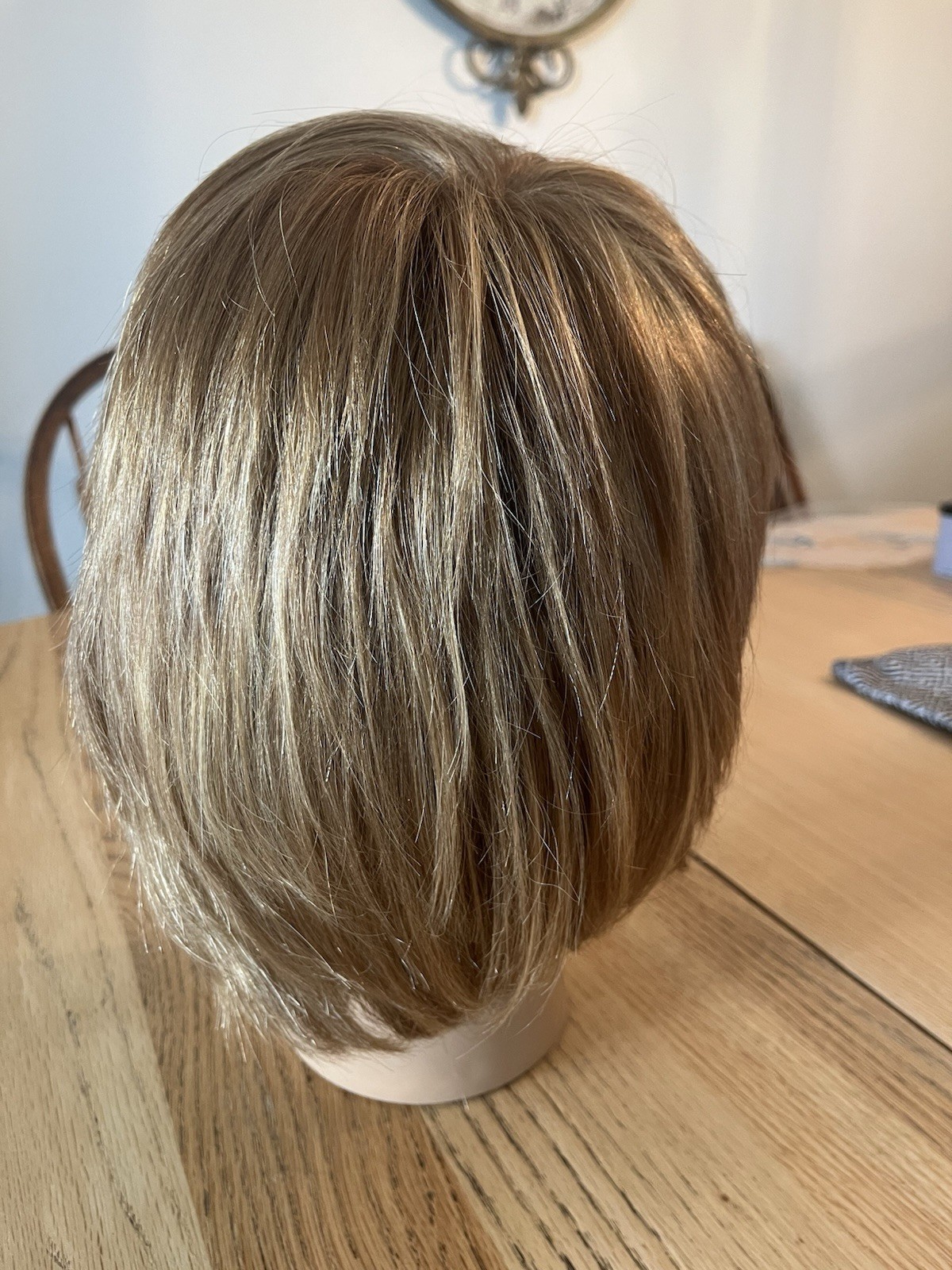 Real Human hair wig medium brown with red tinge… preowned