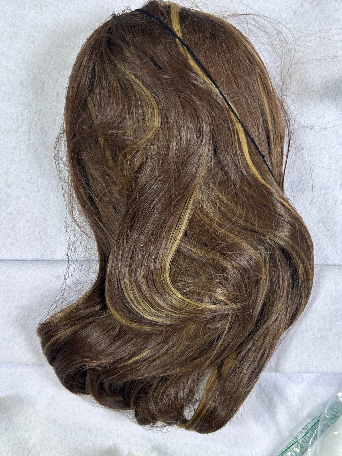 Topper Brown Blonde Highlight Wavy Synthetic Wiglet Adjustable NEW Open Box