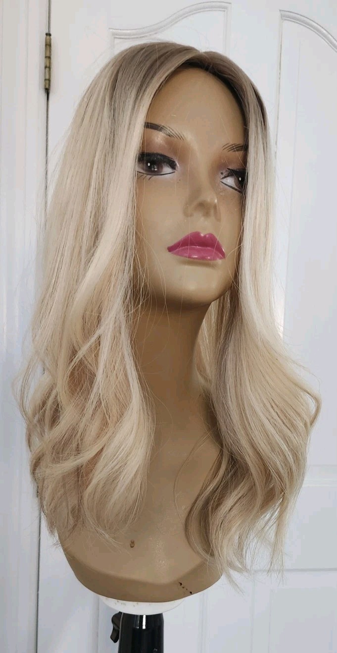 100% HUMAN HAIR SILK TOP LIGHT BLONDE TOPPER /DIMENSION 8″x8″ 18″ LONG