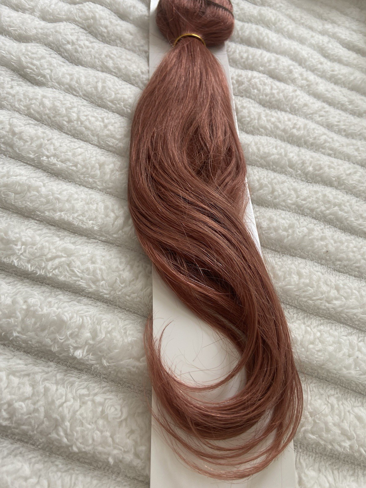 She Clip & Go By Shilo Hair Extension Rose Gold Color 18” Length