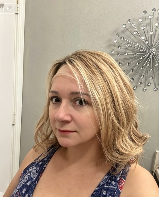 Ombre Light Blonde Highlight Short Wig 13×4 Lace Front Wig 100% Human Hair Wig