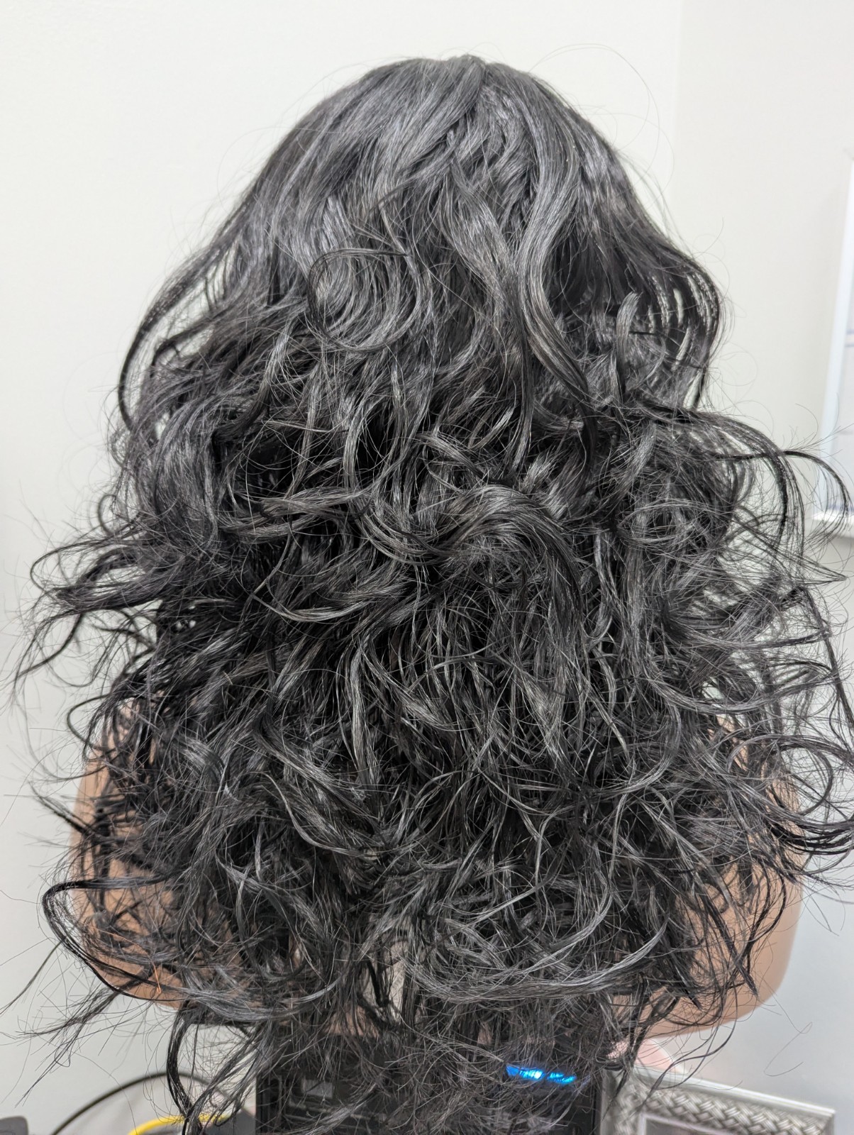 Gorgeous Synthetic Loose Curly Wig Color 1 Jet Black Permanent Center Part