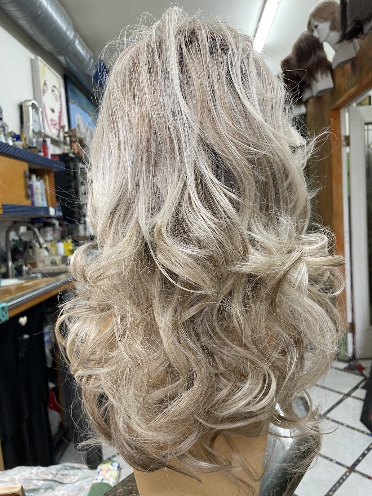 ALWAYS-Raquel Welch Wig-RL 19/23SS BISCUIT DARK ROOTS-WearUPorDown-MemoryCap-HF