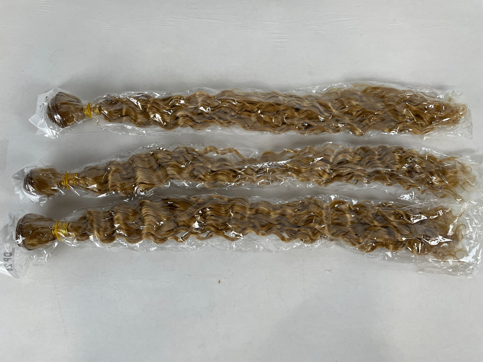 Bafamiya Hair Extensions, Honey Blonde/Brown, 28″ 3-Pack
