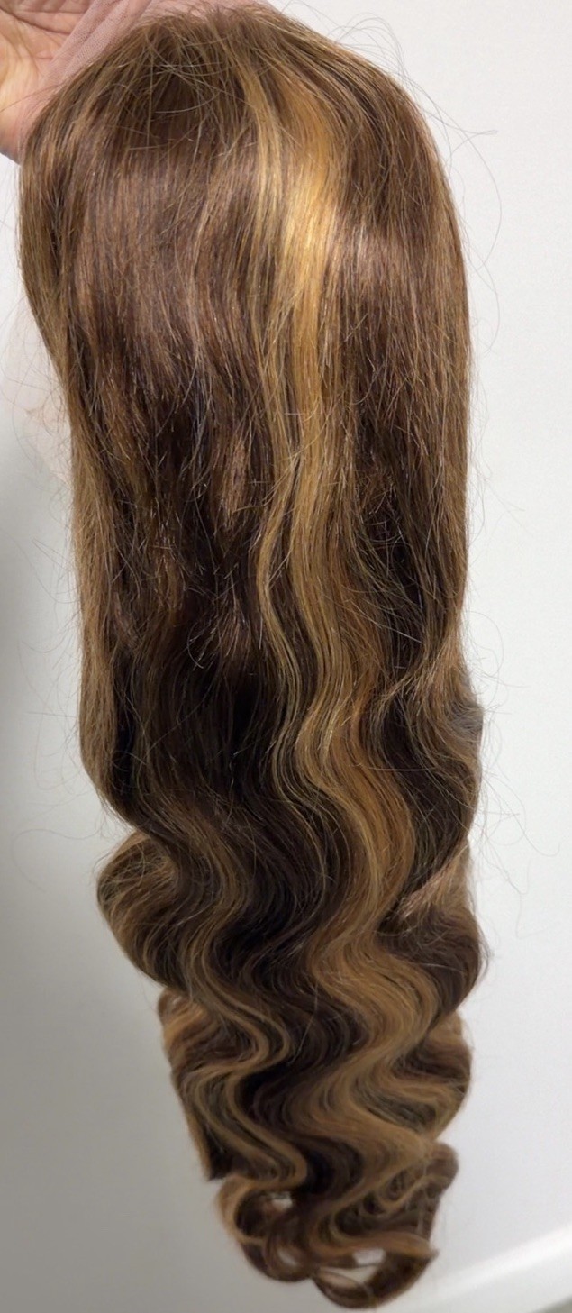 360 Lace Front human Free-Part Wavy Long Brown/Light Brown Highlights 4/27