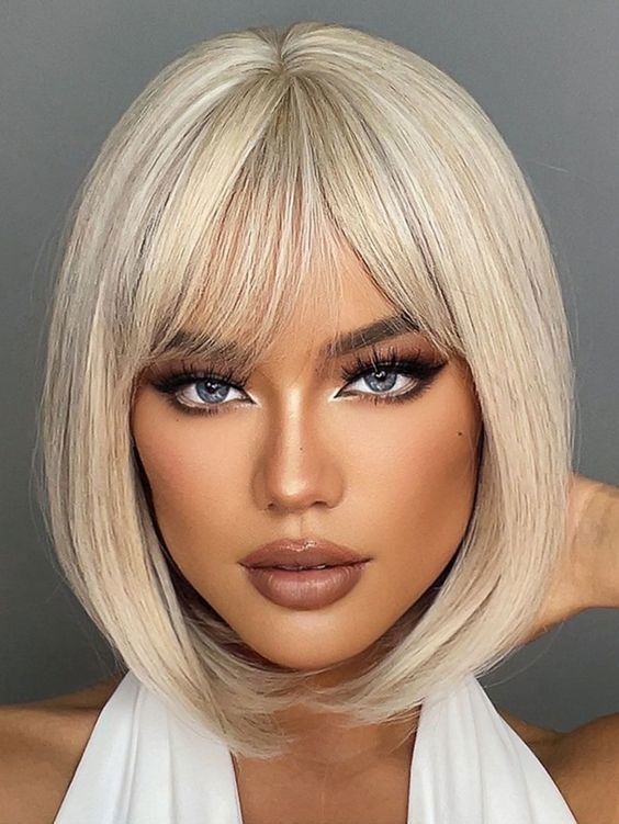 Women’s Short Platinum Blonde Wigs with Bang Bob Straight Hair Synthetic Hair US