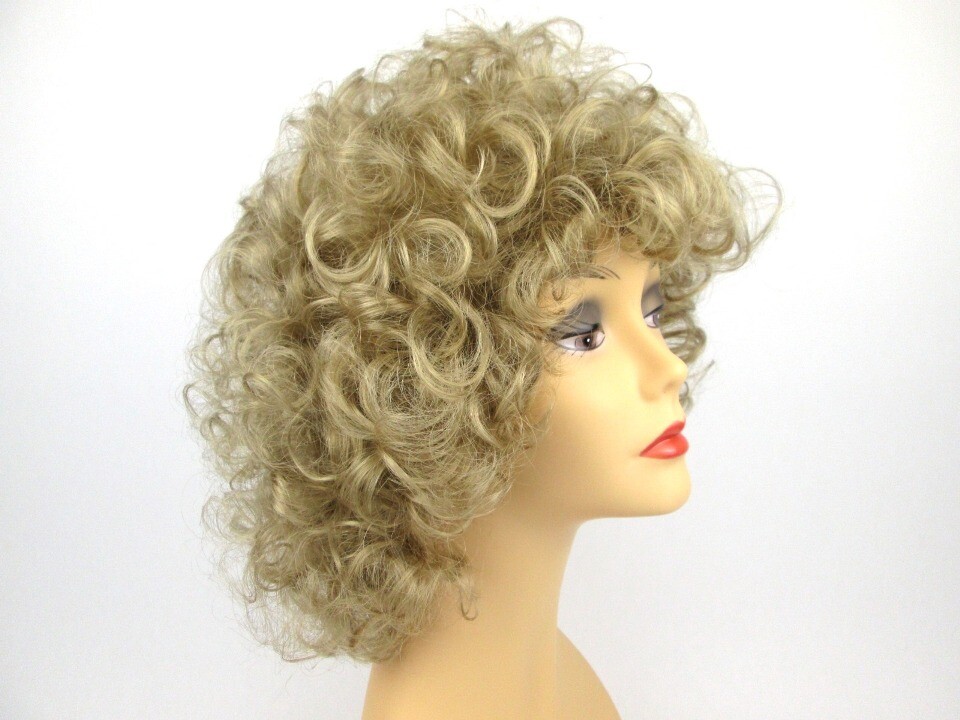 60S 70S WOMENS LADY SHORT COLLAR LENGTH SOFT CURLS CURLY WIG MISTY GOLDEN GIRLS