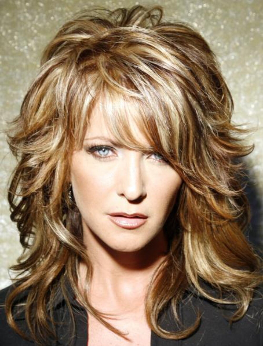 Long Layered Wavy Capless Women Wigs Blonde Mix Synthetic Hair Wigs 14 Inches
