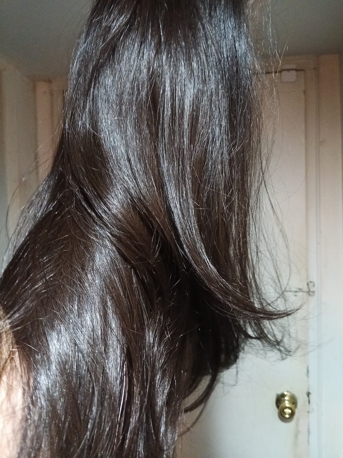 BESHE LACE FRONT LAYERED DARK BROWN WIG LW-WIKI 22″ SYNTHETIC STRAIGHT HAIR