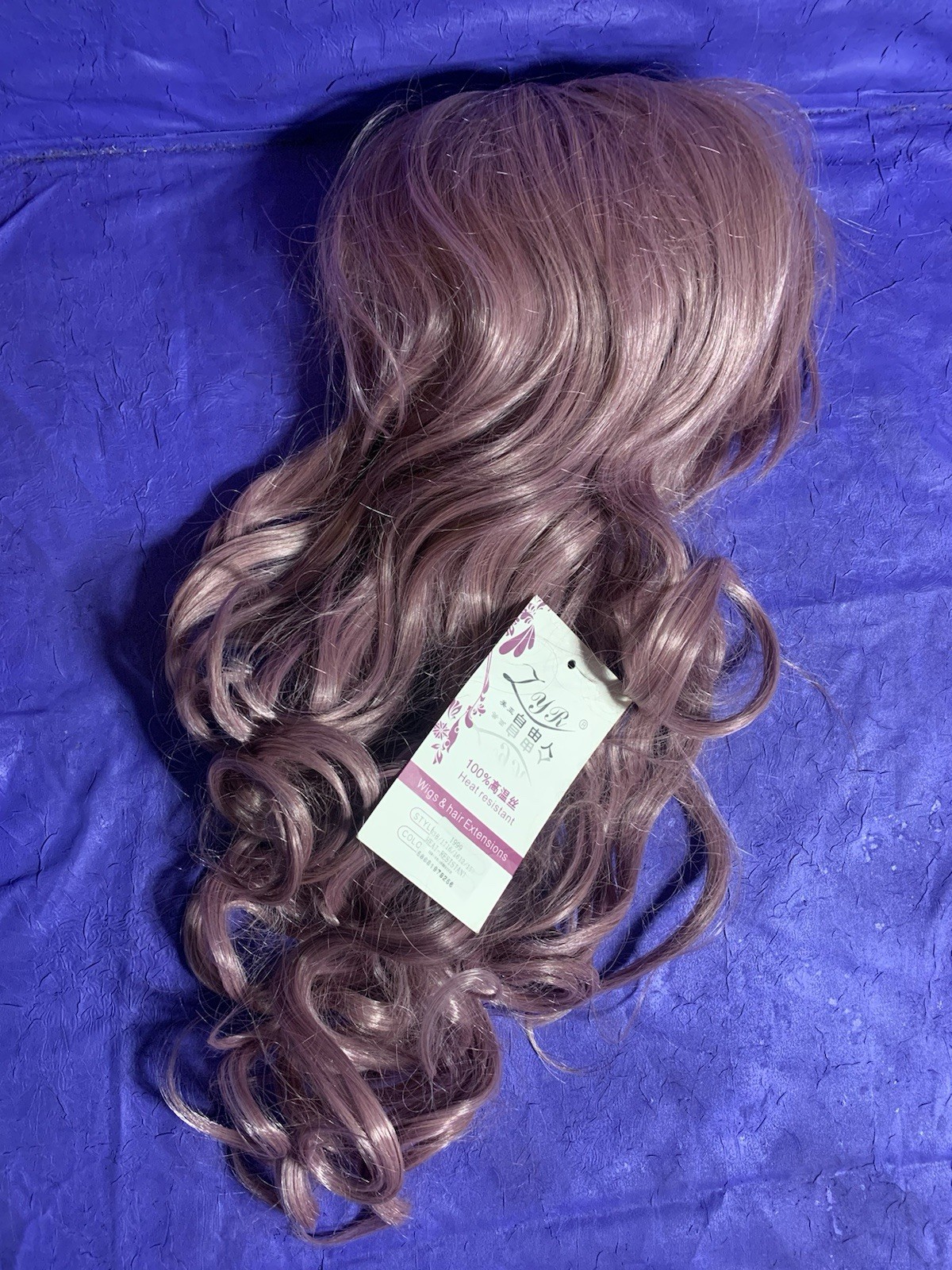 ZYR Heat Resistant Lavender Wavy Synthetic Wig – Mid-Length Fantasy/Anime Style