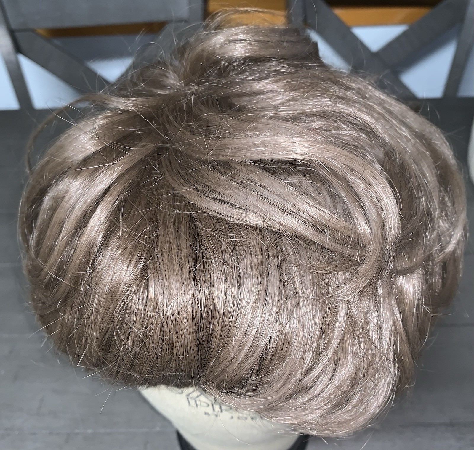 B9 VTG 70s WONDERLON 70 USA WIG HAIR PIECE LIGHT BROWN SHORT LAYERED BANGS ML100