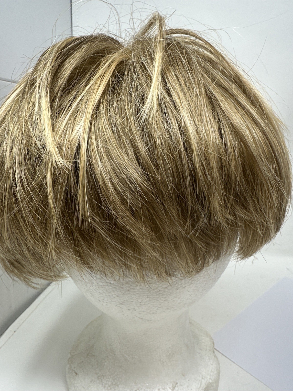 Lot Of Two Short Hair Tony Of Beverly Hills Andie Wigs Made In Japan