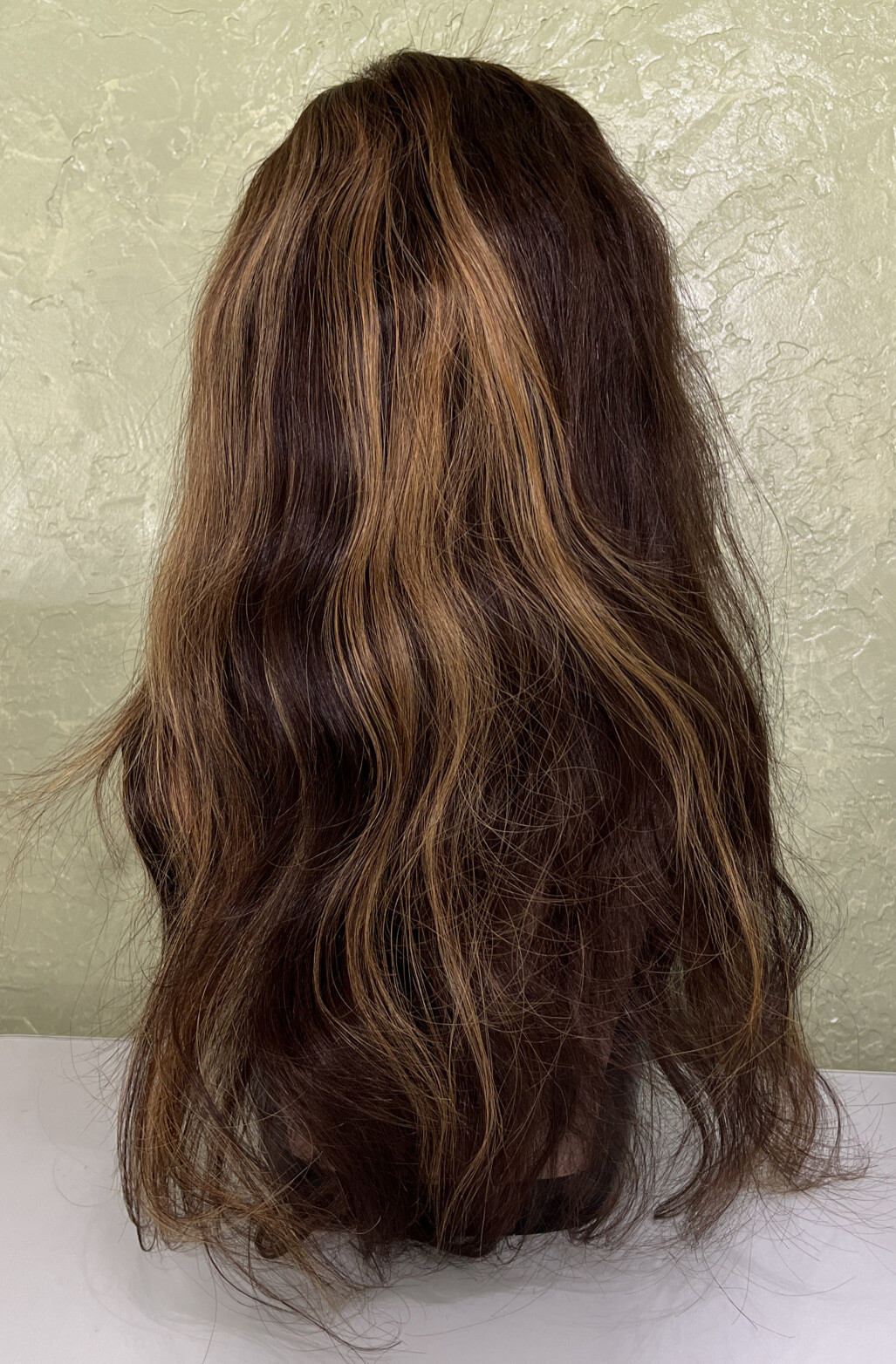 Lace Front Human Hair Wig Ombre Highlights 24” Body Wave 3×6 Large