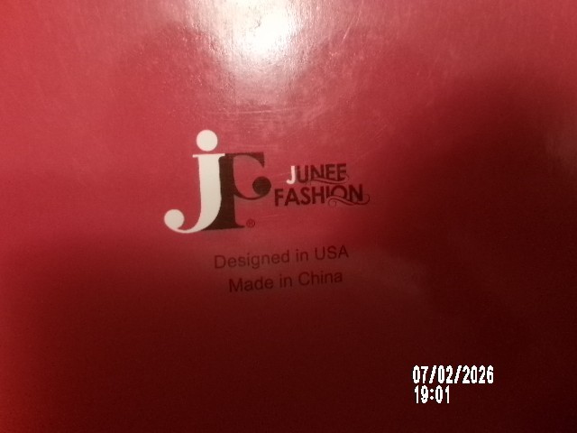 NEW MANHATTAN STYLE WIG HH BIBI FS4/27 JUNEE FASHION CO