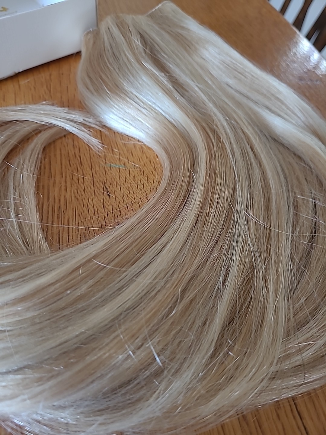 Sunny Hair Wire Extentions Highlighted Honey Blond Rent LineHuman 16″ 80g $92