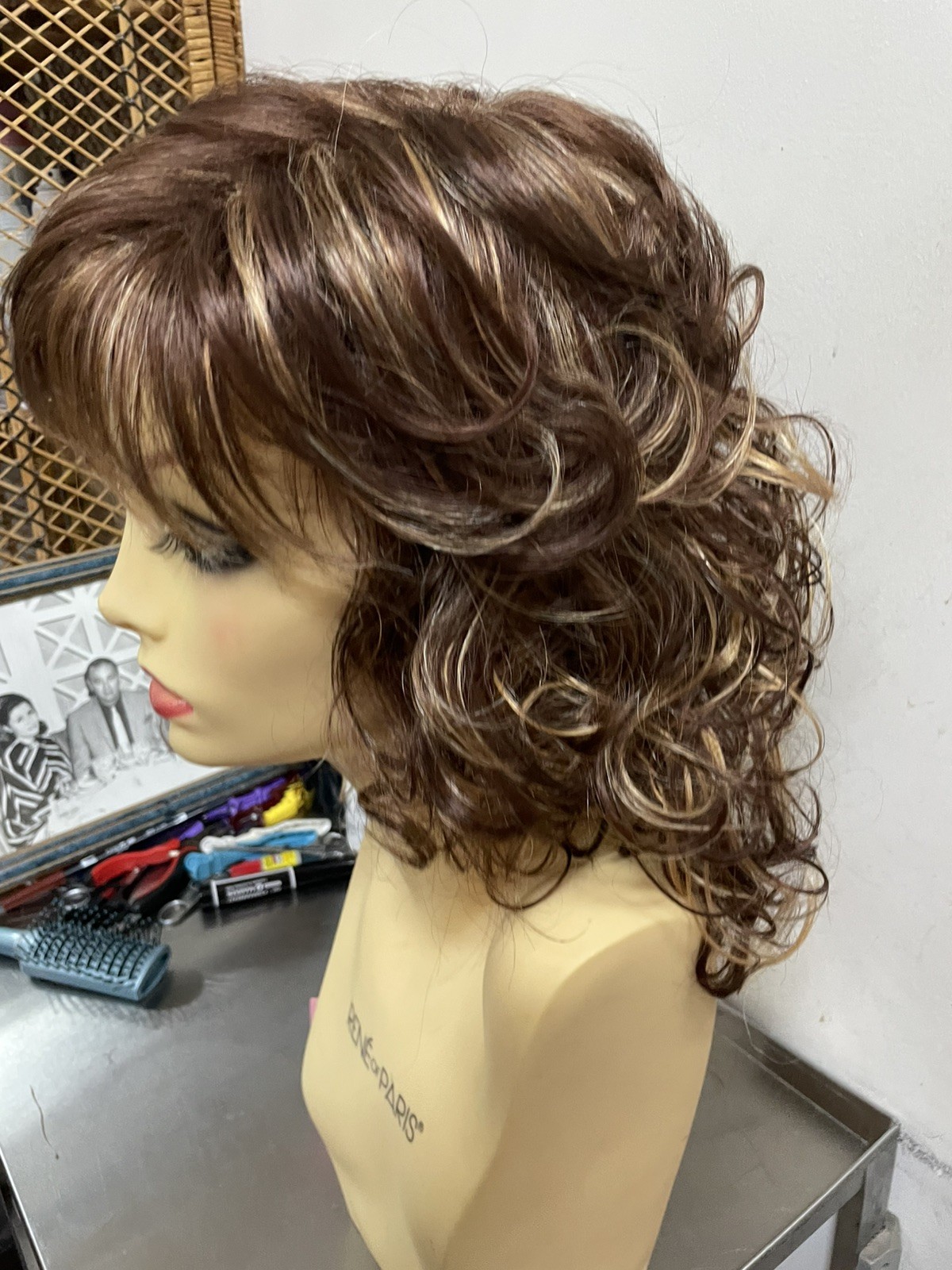 JESSICA WIG Estetica in color R8/26H Stretch Cap