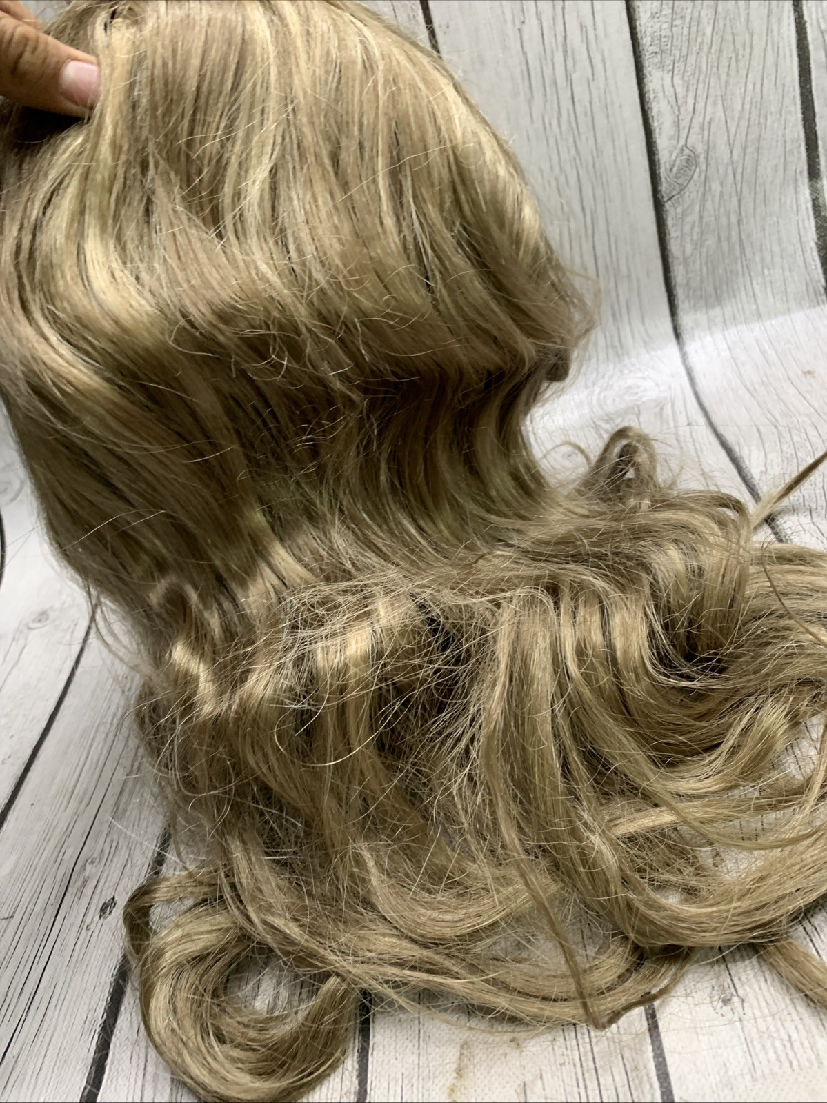 Mona Lisa Wig Modacrylic Long Dirty Blonde Hair