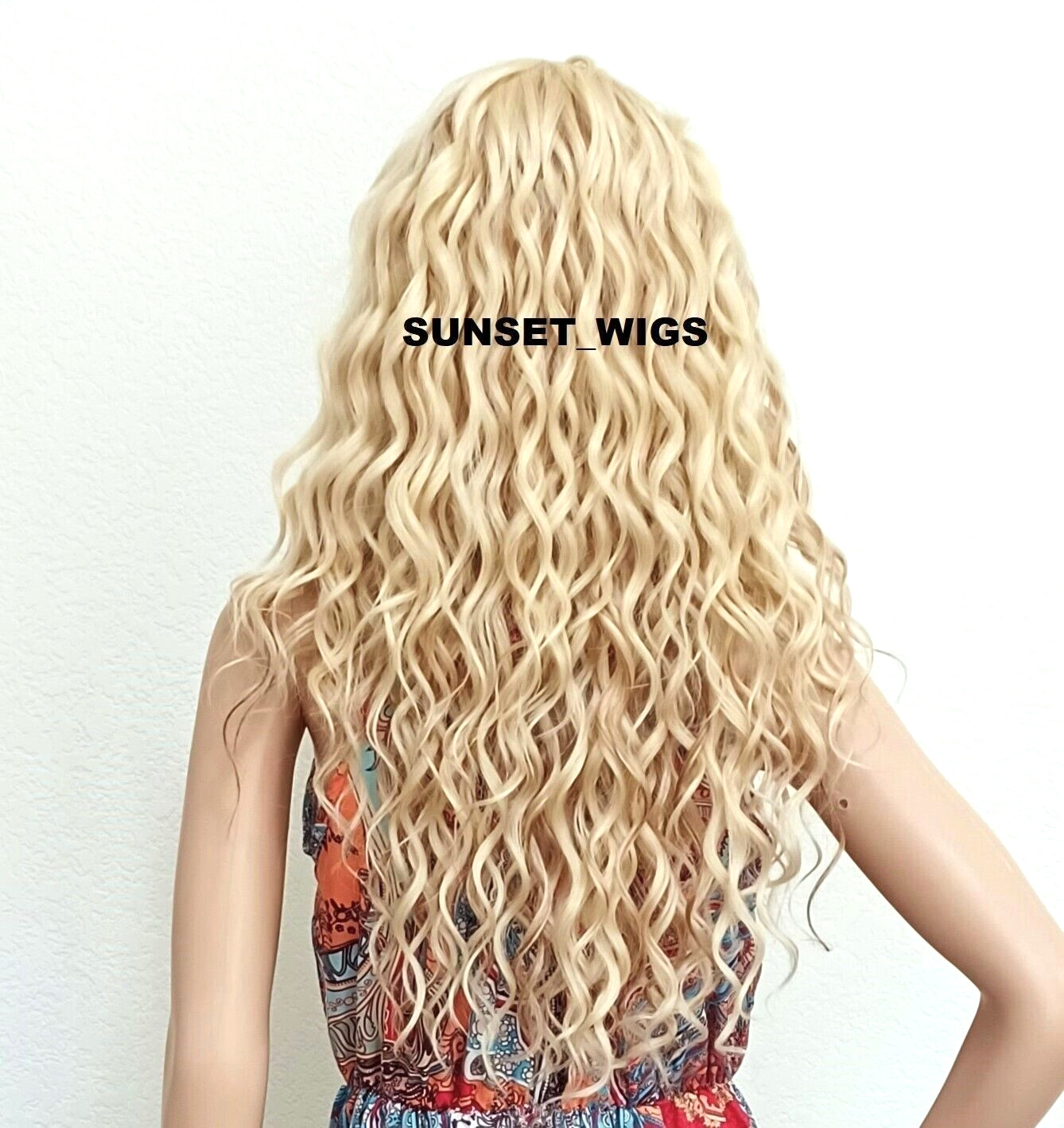 30″ FREE PART LACE FRONT WIG LONG CURLY LAYERED BLEACH BLONDE MIX HEAT OK