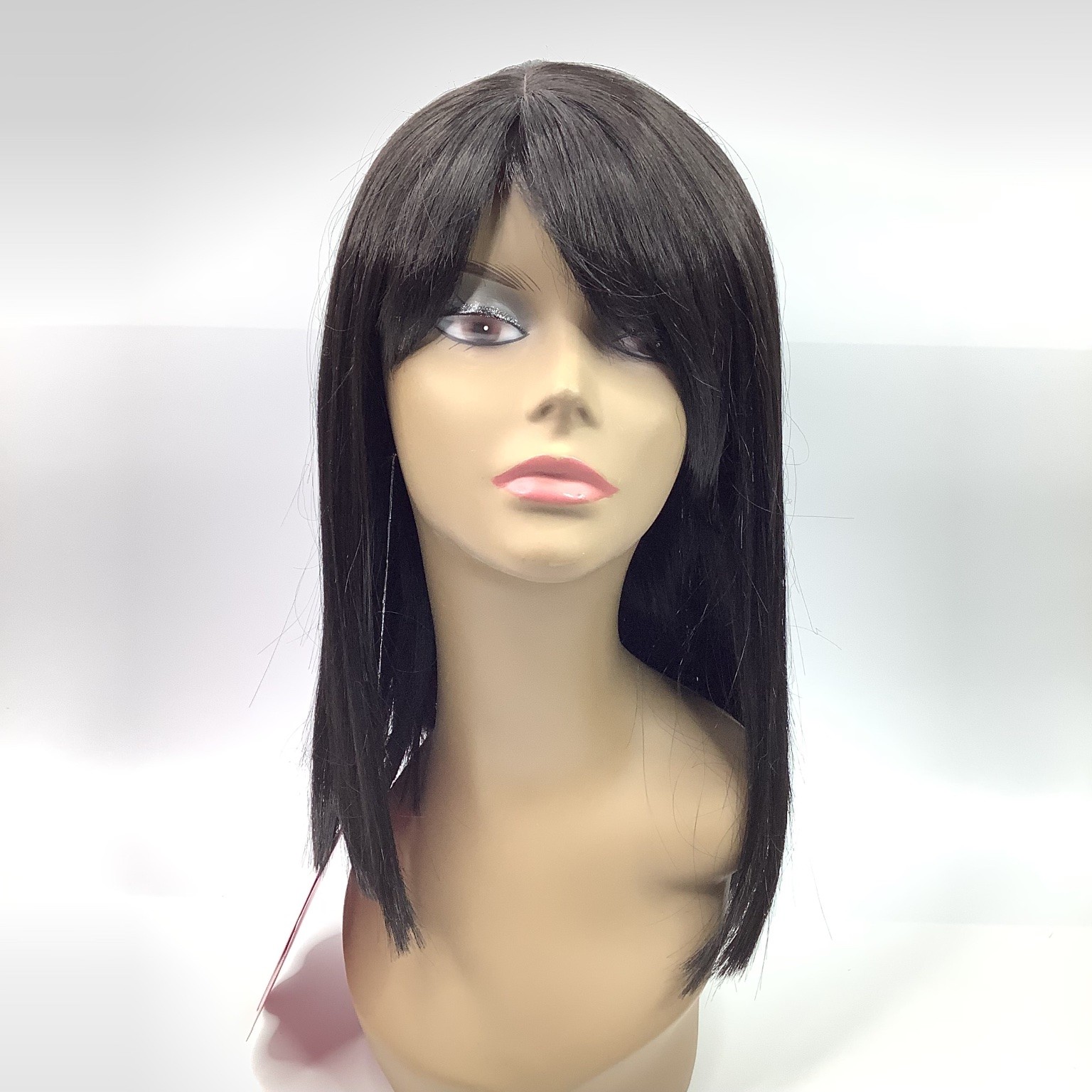 Outre wigpop Grecia Synthetic Full Wig 1B Off Black Straight Bob Bangs