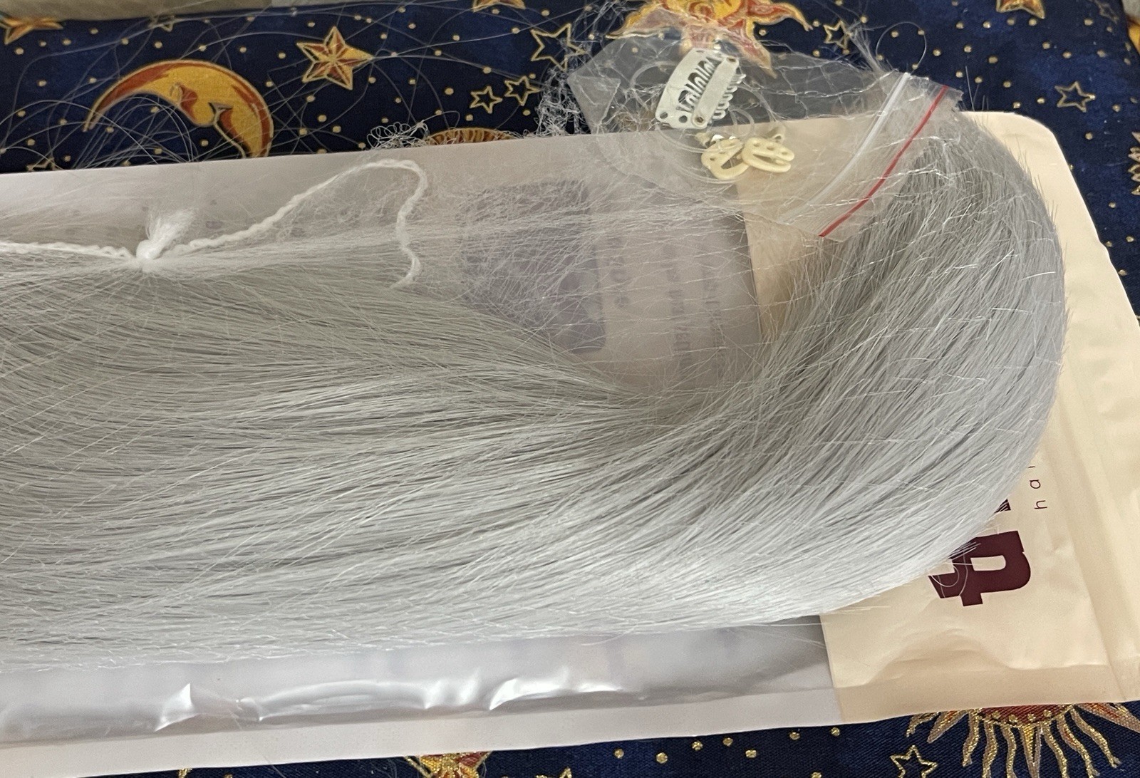 Thathair High Quality 14” Halo Extensions Silver Light Grey Wavy Straight Set