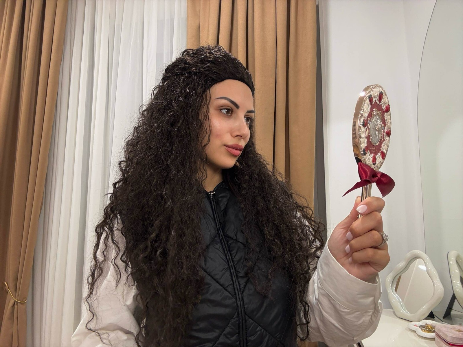 Womens Polynesian Princess Wig, Long Curly Wig, Premium Breathable Capless Cap
