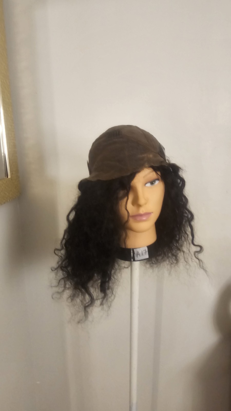 High-Quality Regular Top 18 To 20 ” Black Wavy 150% Virgin Human Hair Lace Wig