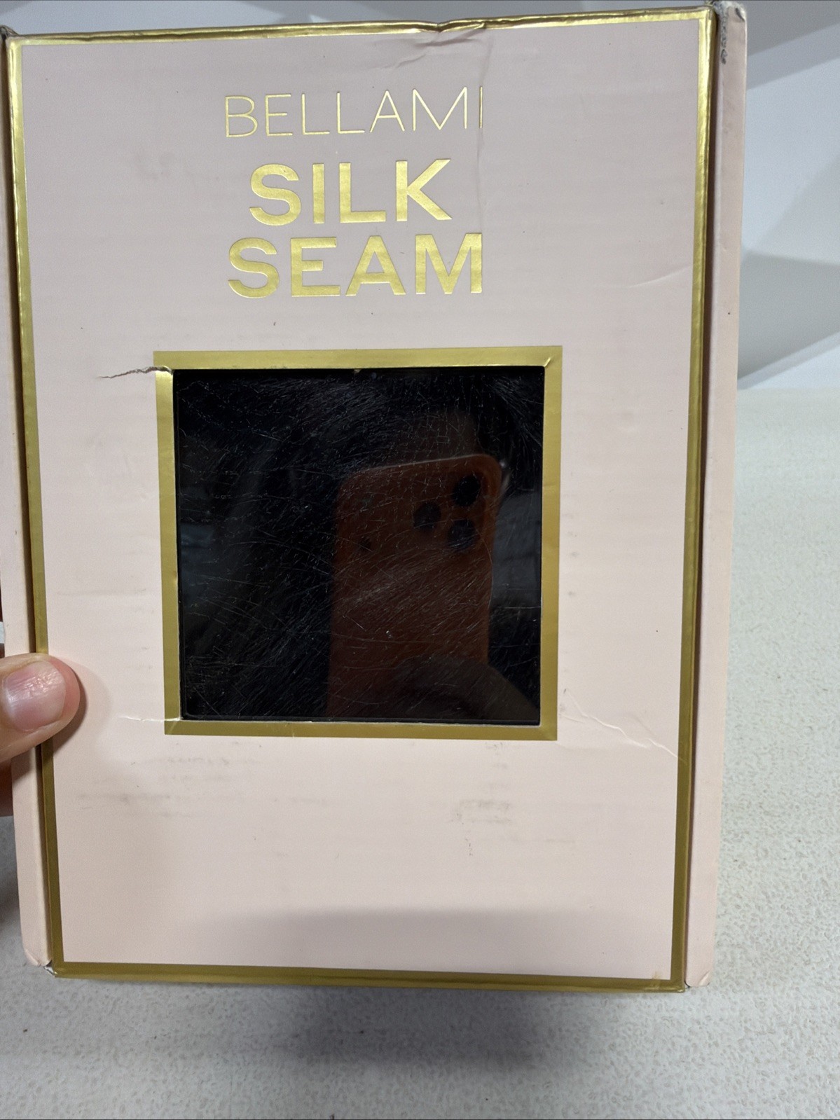 BELLAMI SILK SEAM EXTENSIONS 24in 260g Jet Black 1