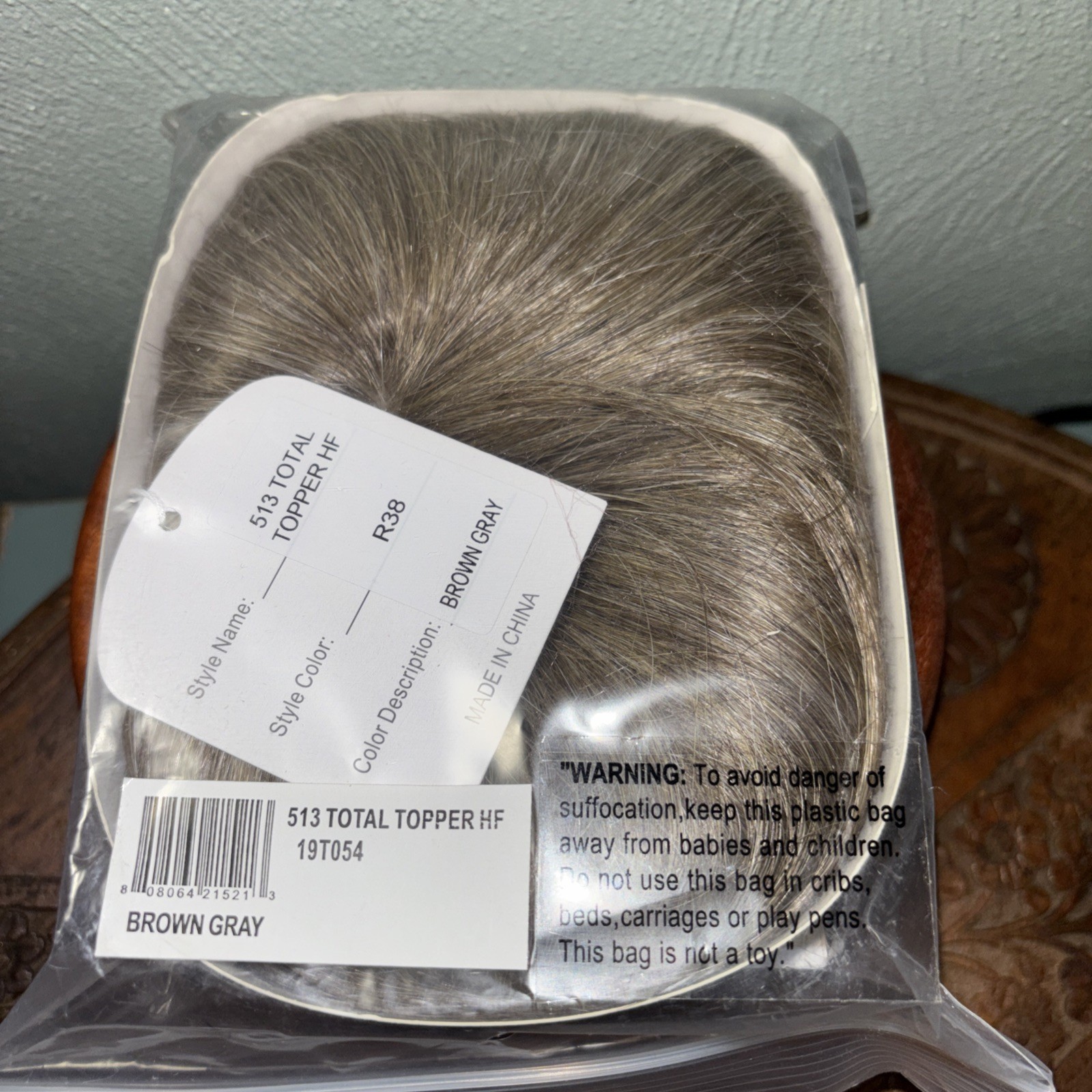 NEW Toni Brattin Fabulous Wig “Brown Gray” Wispy bangs