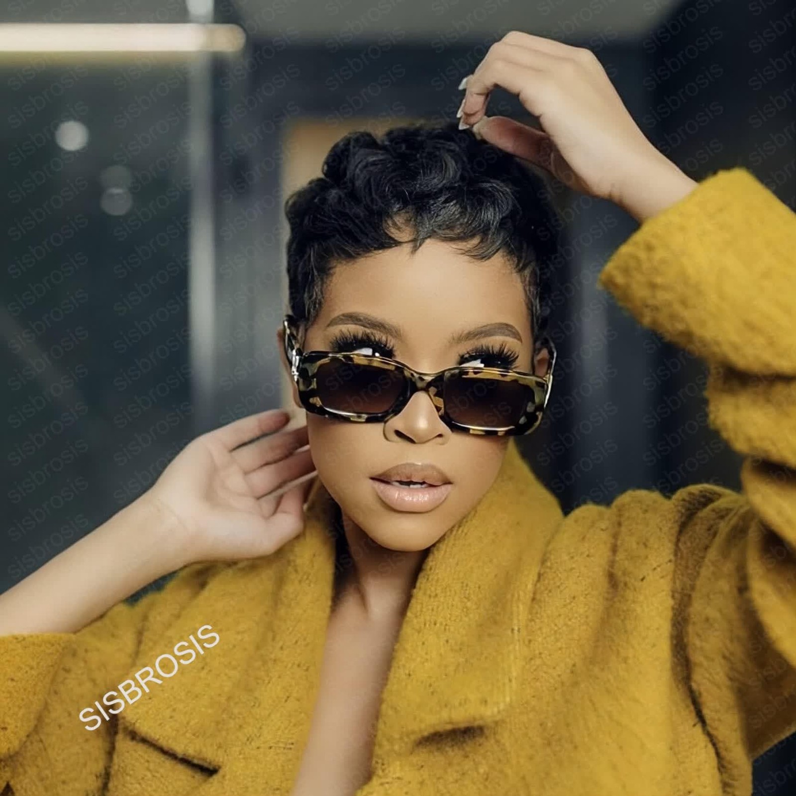SisBroSis Short Wigs for Black Women Pixie Cut Human Hair Medium,
