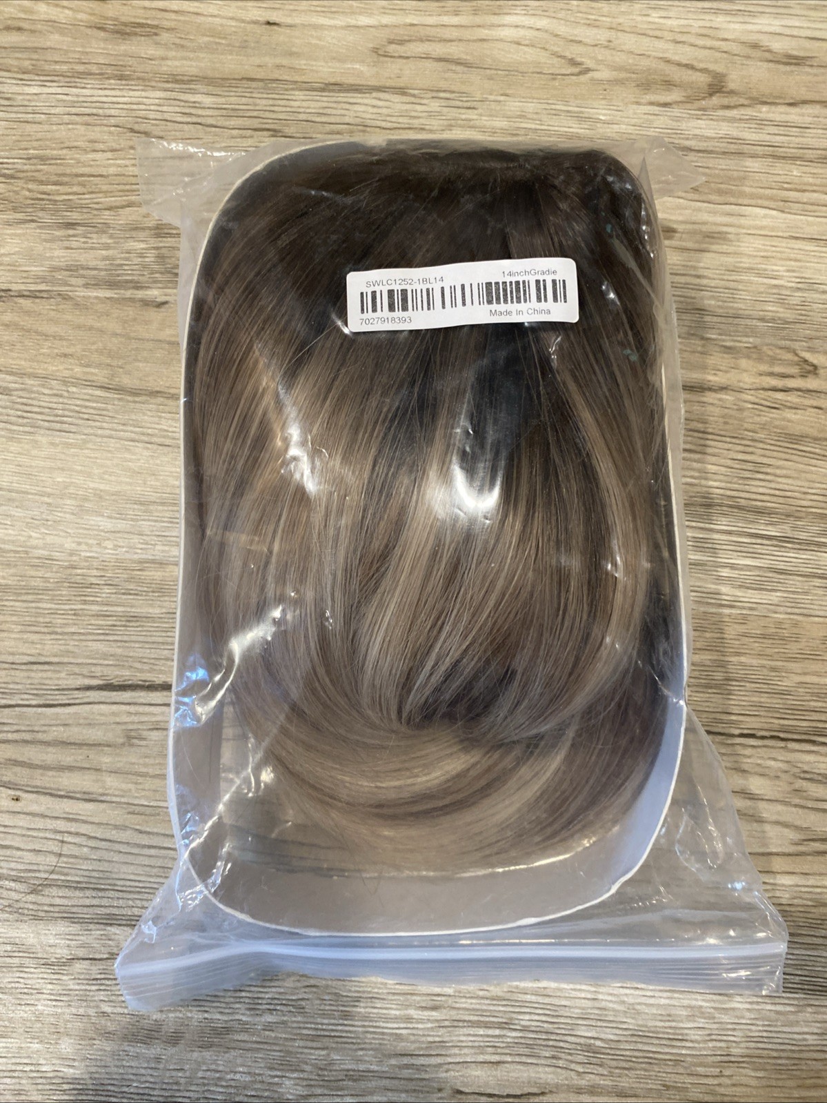 Woman’s wig brown with blonde highlights brown roots blonde hair bob wig